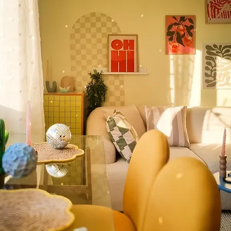 The Mirrorbubble Апартаменты Шкодер