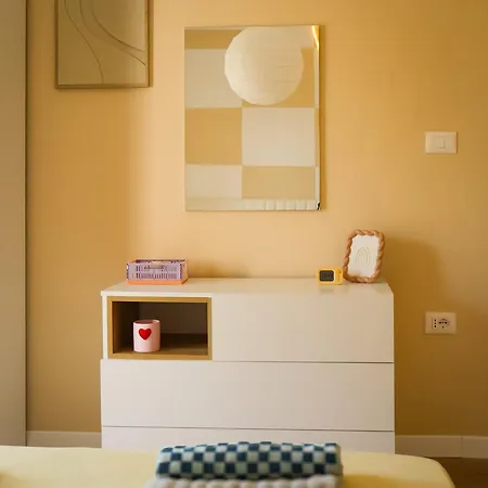 The Mirrorbubble Шкодер