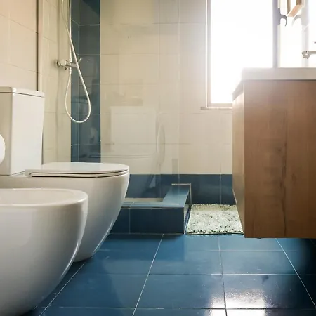 The Mirrorbubble Шкодер