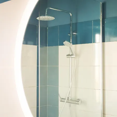 The Mirrorbubble * Shkodër