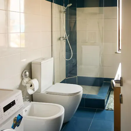 The Mirrorbubble * Shkodër