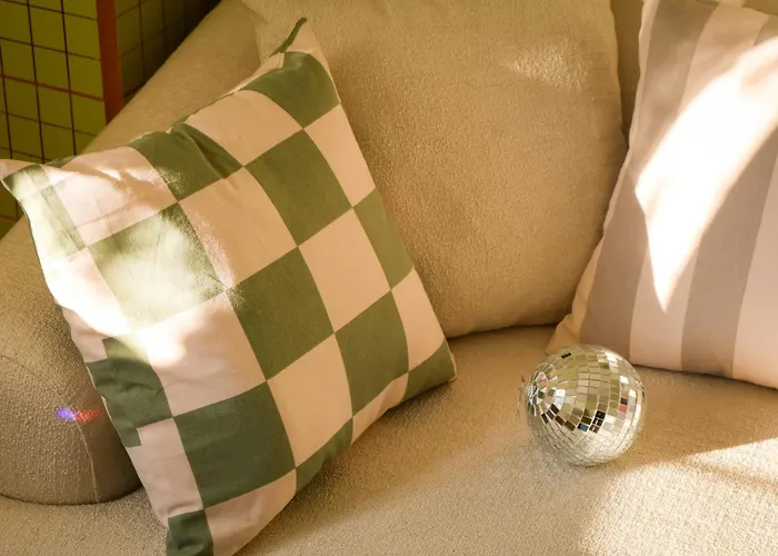 The Mirrorbubble * Shkodra